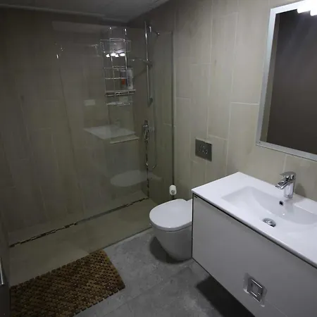 Br2 Aguas Nuevas דירה